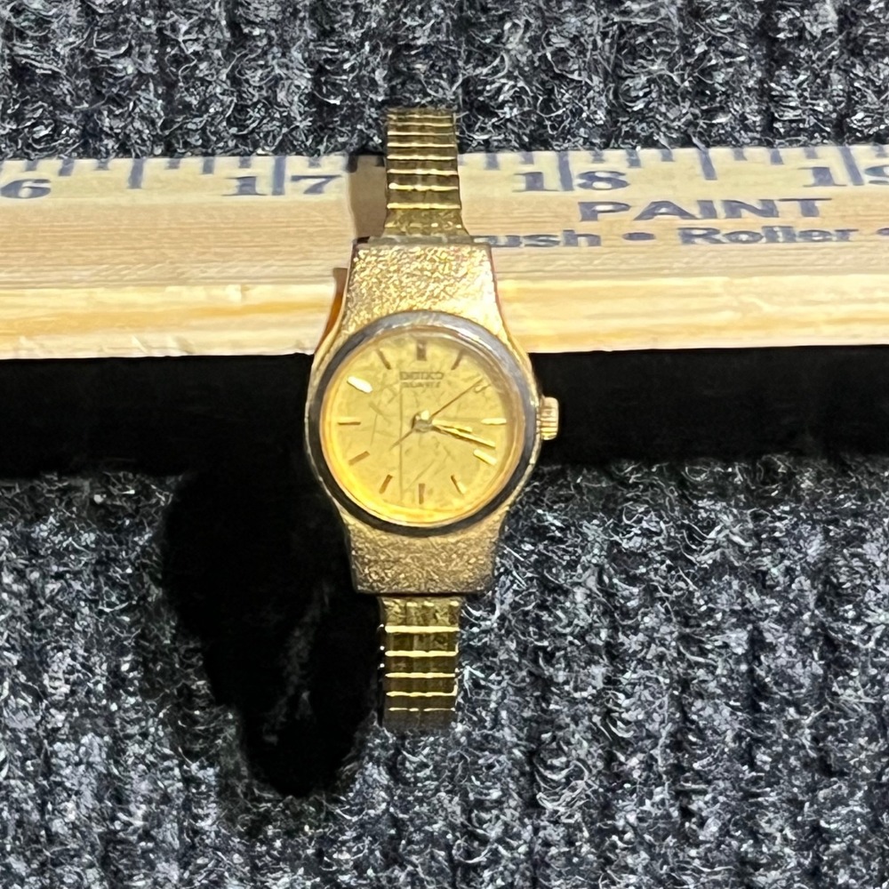 Vintage Seiko Watch Womens OS Gold 3Y21-0020 Quartz Speidel Expansion Band